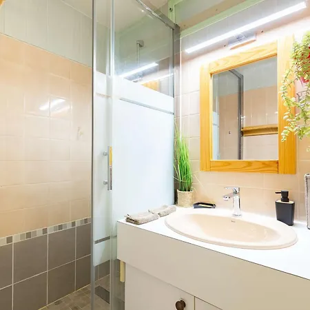 Calme Pres Du Centre Saint-lary, 700m Du Telepherique, 5 Pers. Max - Fr-1-296-516 *