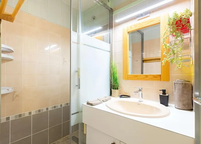 Calme Pres Du Centre Saint-lary, 700m Du Telepherique, 5 Pers. Max - Fr-1-296-516 *